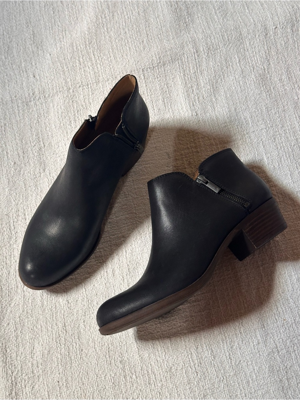 Lucky Brand Basel Bootie Black Leather Double Zip Unworn
